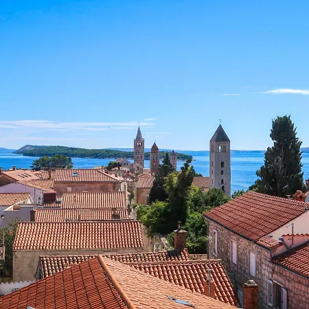 Fani-3 By Interhome *